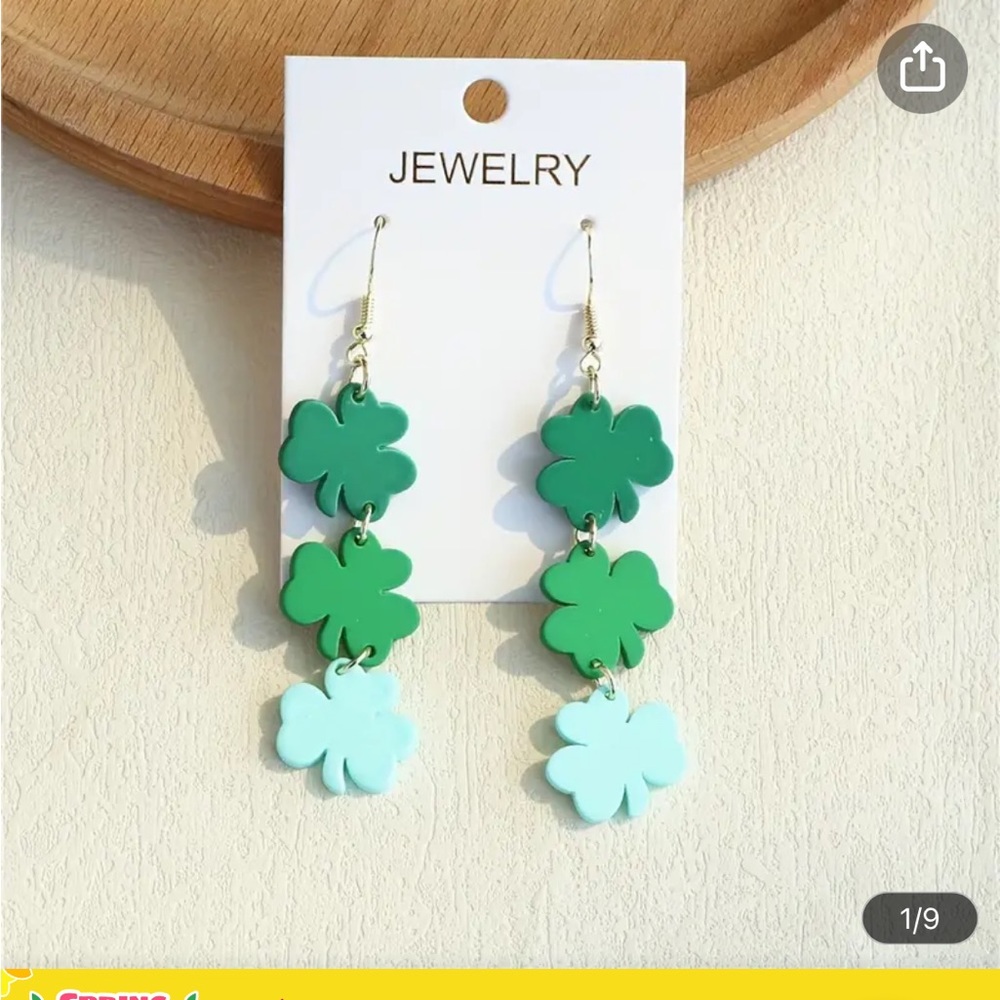New! 3 Leaf Clover Saint Patrick’s Day Earrings.